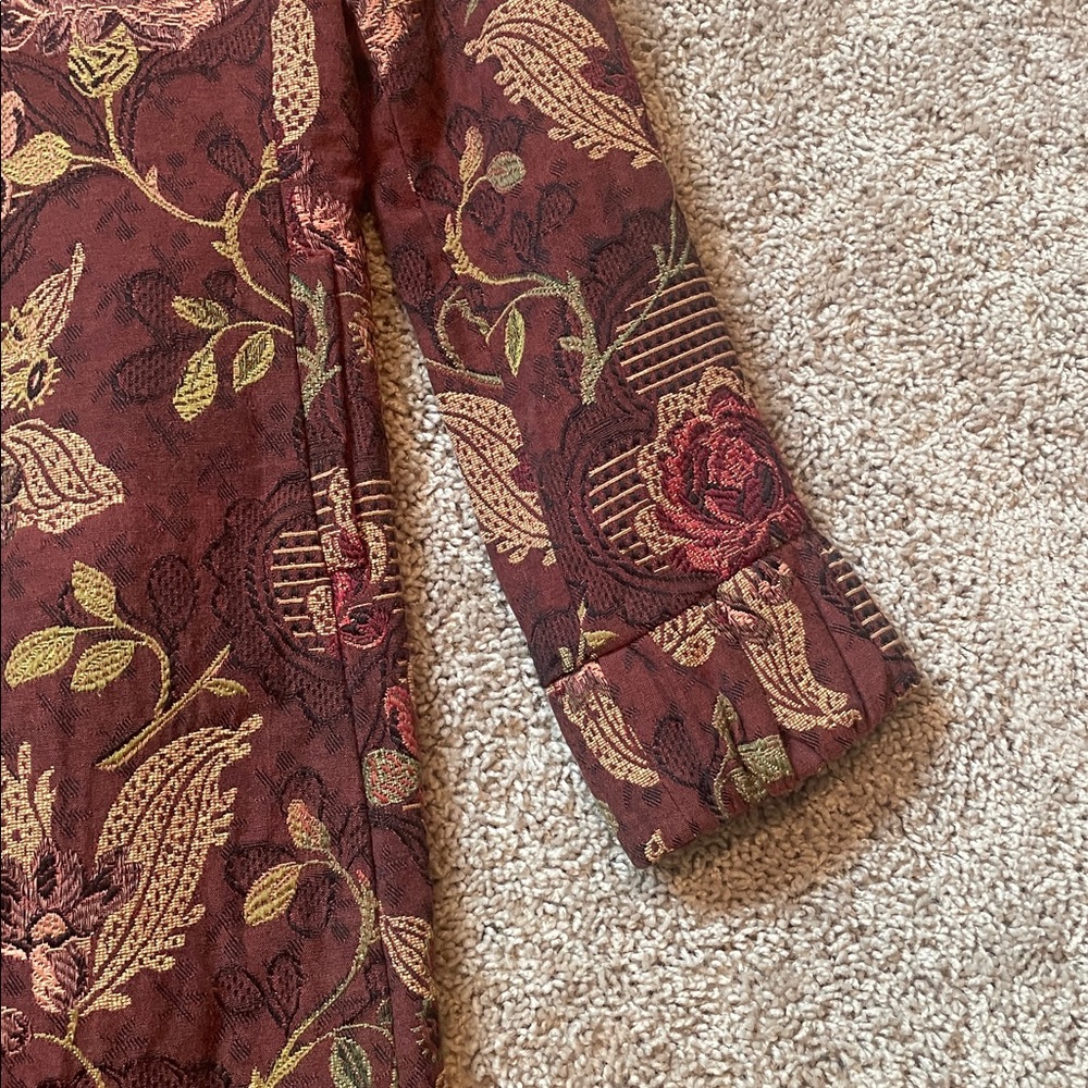 CAbi Burgundy Floral Jacquard Blazer Coat with side pockets Size 4 - Picture 6 of 11